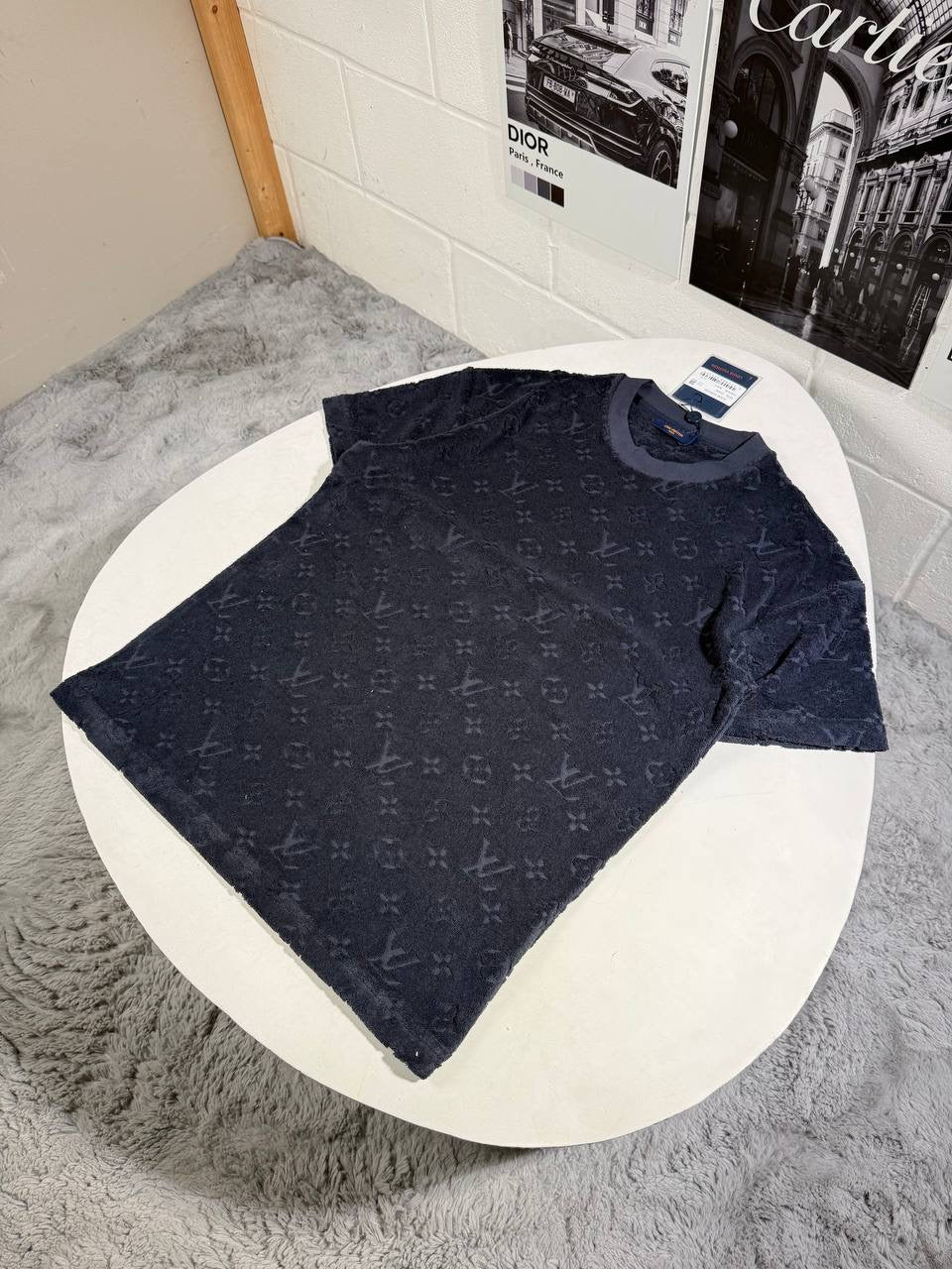 LVE TOWEL TSHIRT