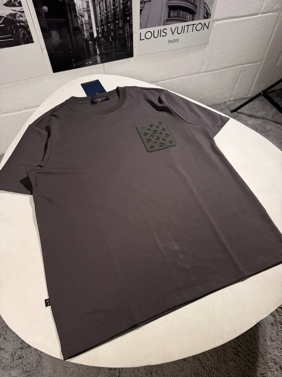 LVE MONOGRAM PATCH TSHIRT Stock supplier