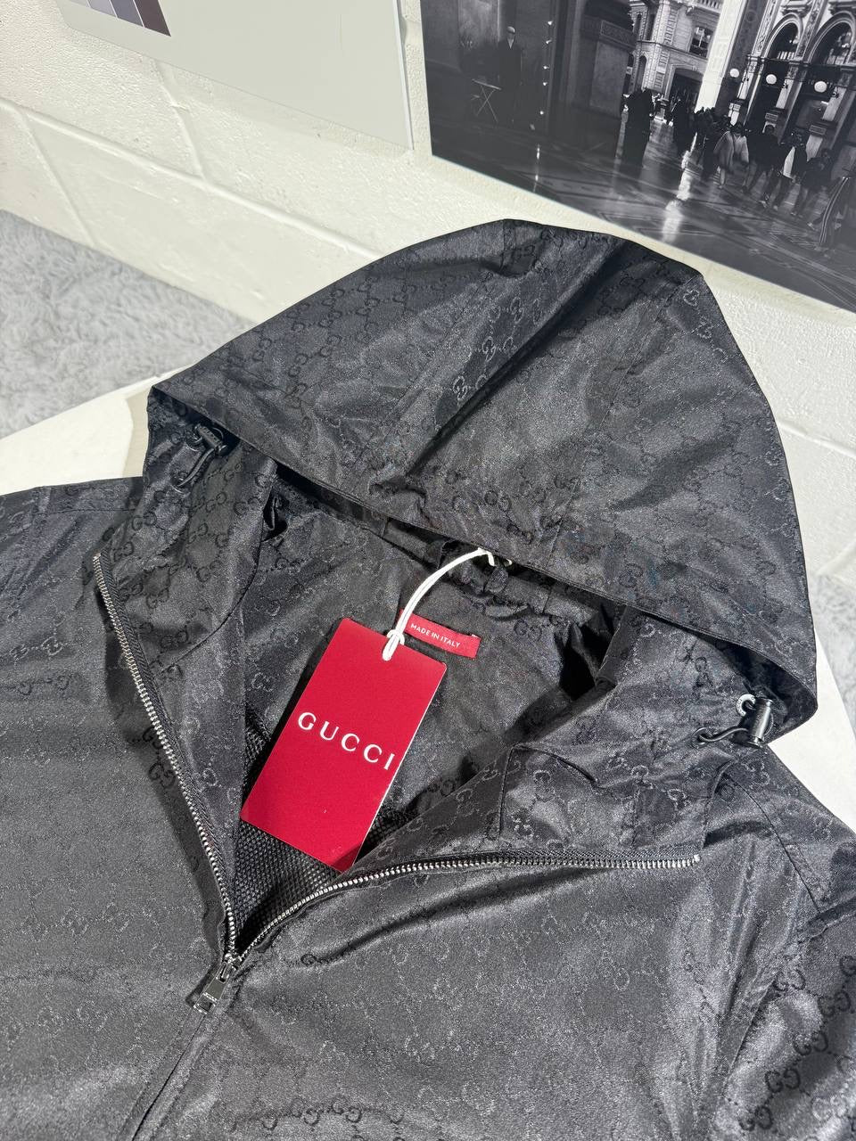 UCCI WINDBREAKER BLACK