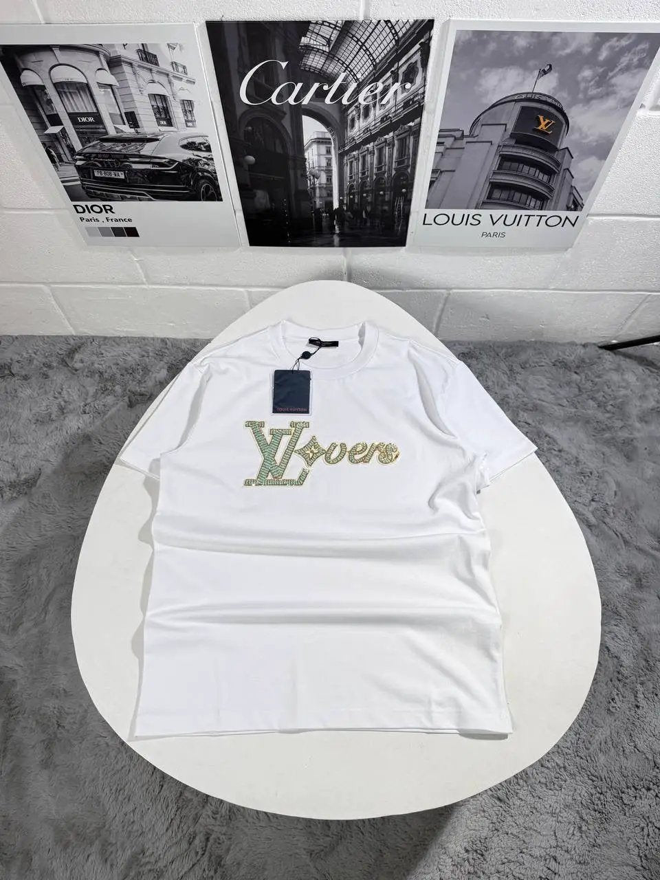 LVE SIGNATURE TSHIRT by Stock supplier