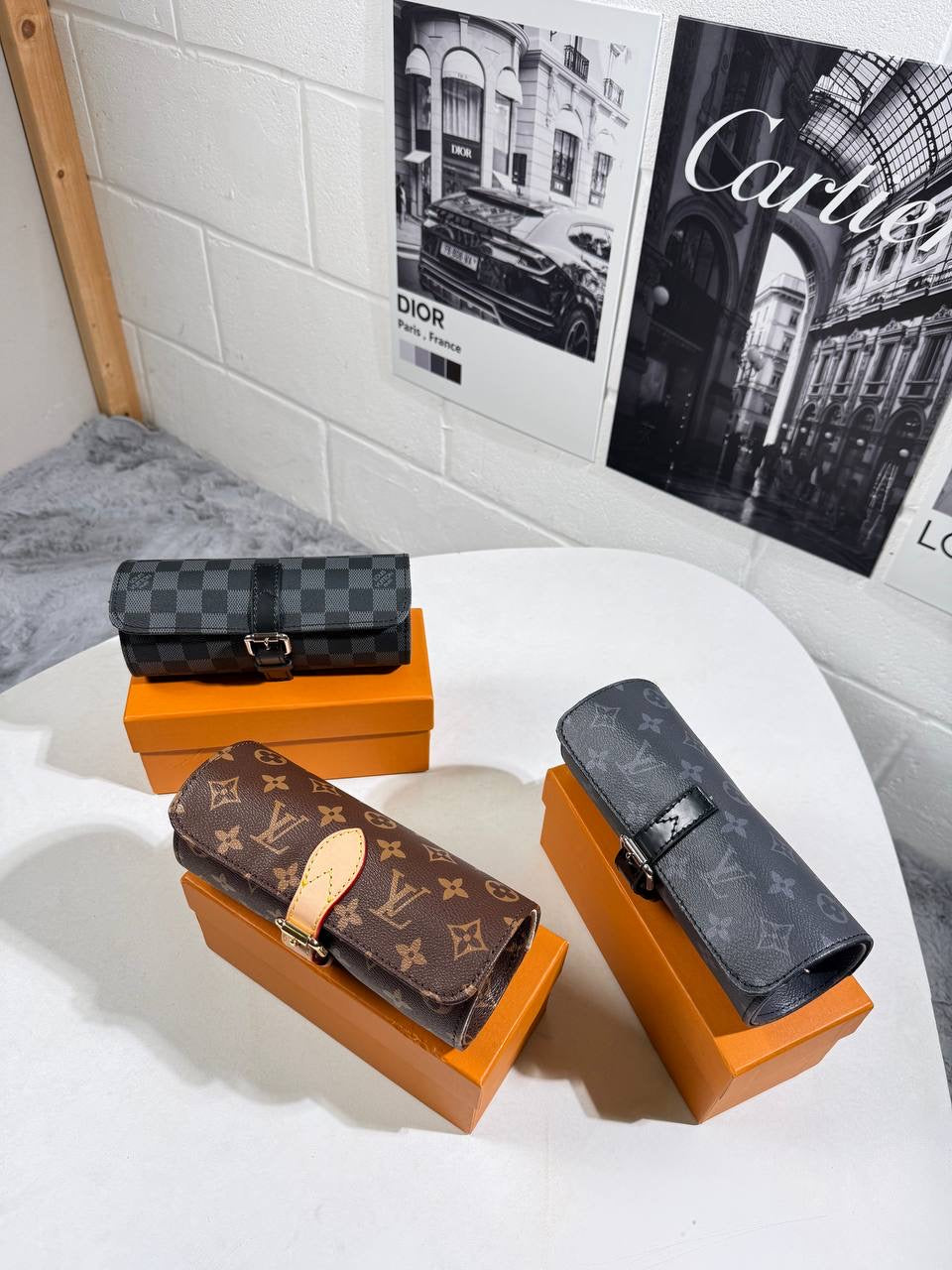 LVE WATCH CASE