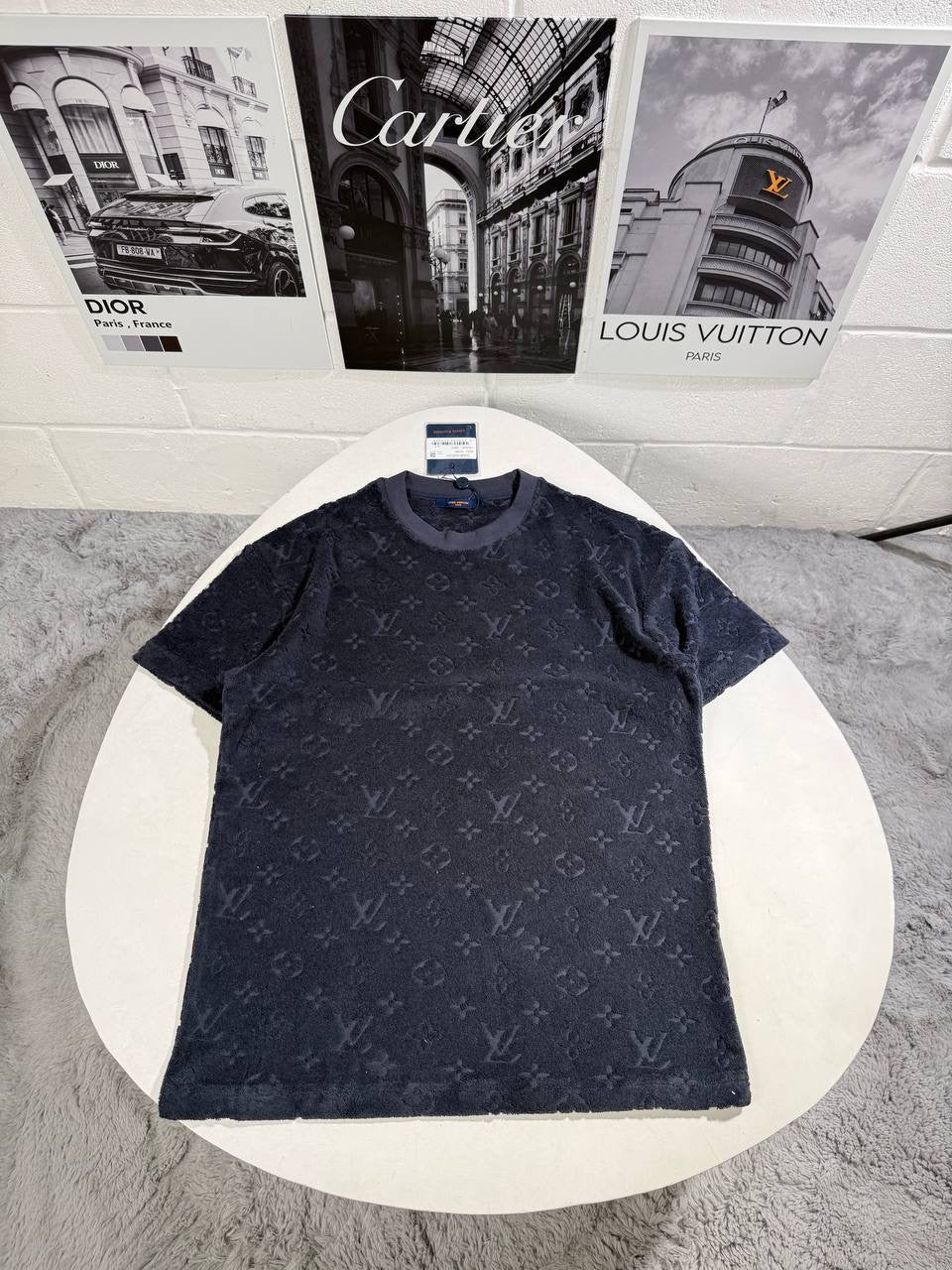 LVE TOWEL TSHIRT