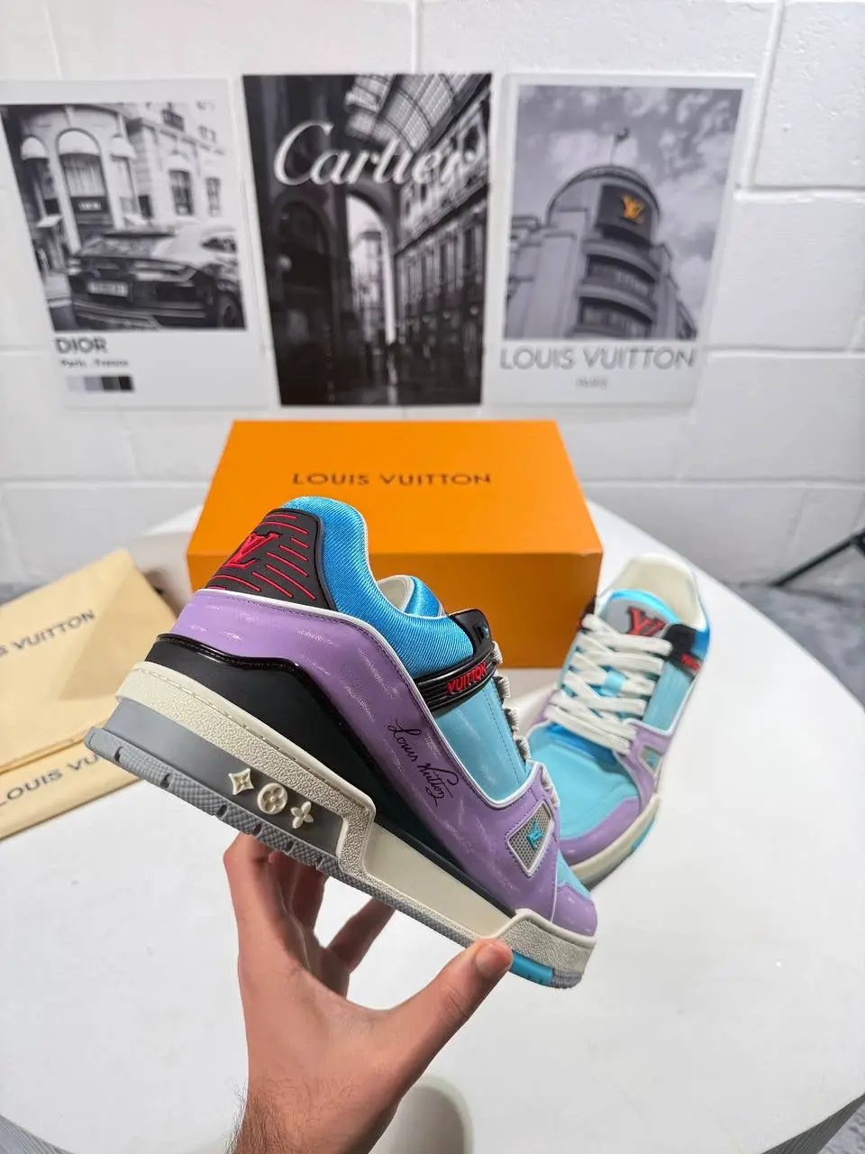 LVE TRAINERS by Stock supplier