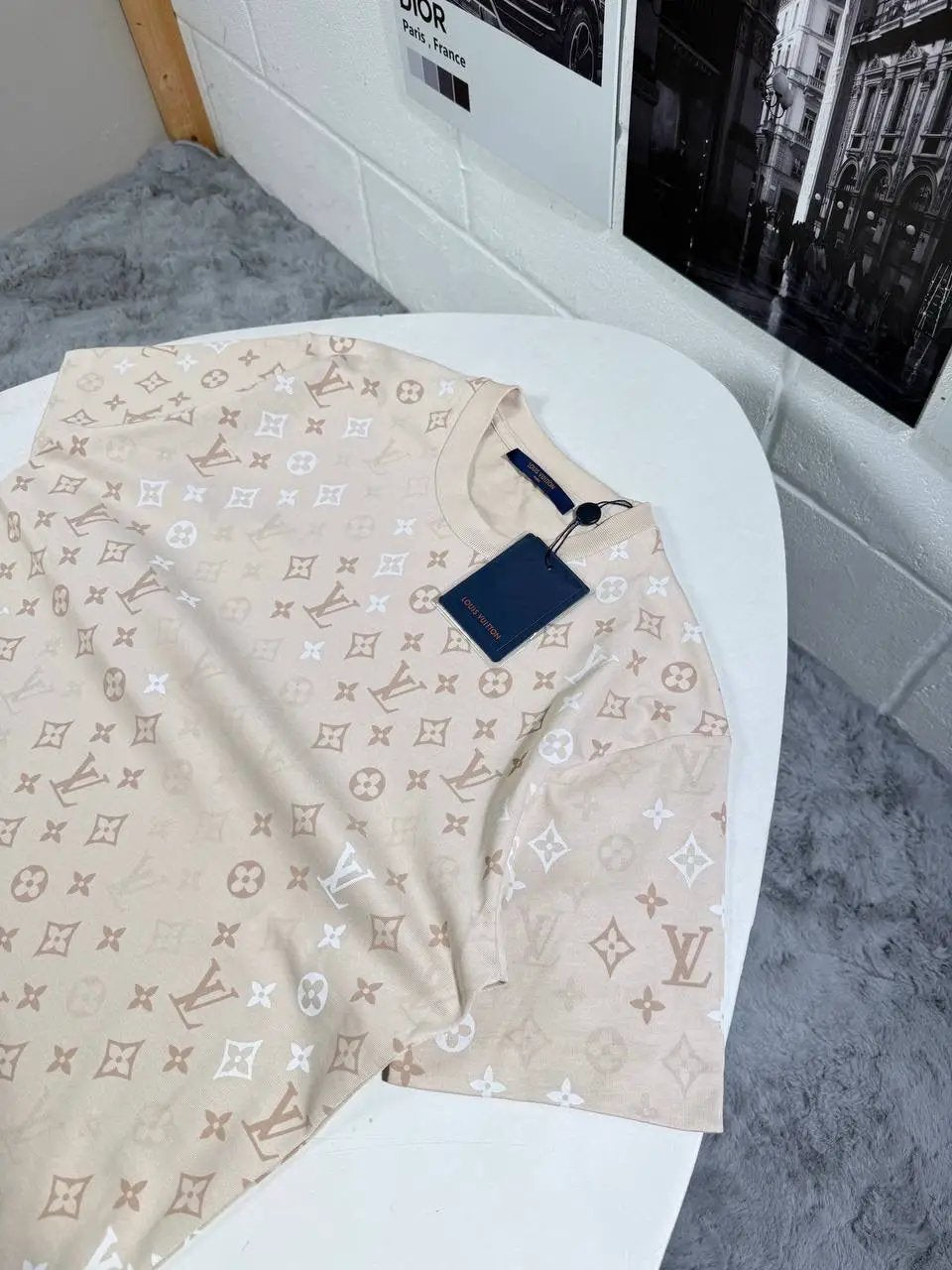 LVE MONOGRAM TSHIRT by Stock supplier