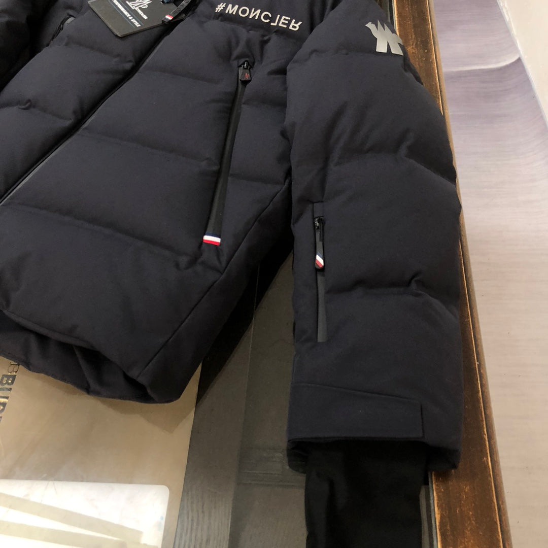 MNCLR JACKET (pre-order)