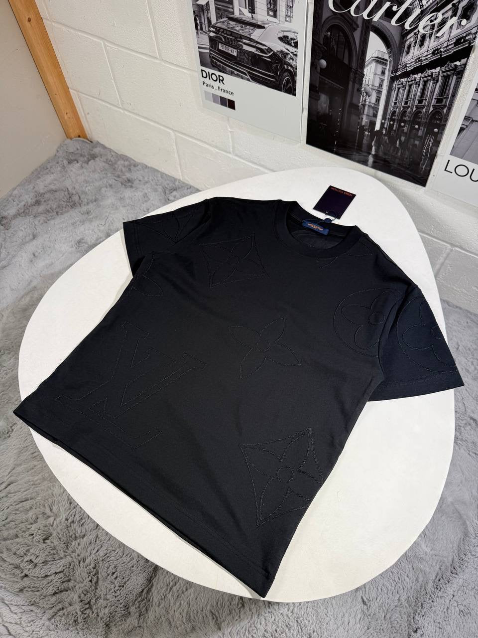 LVE MONOGRAM TSHIRT by Stock supplier