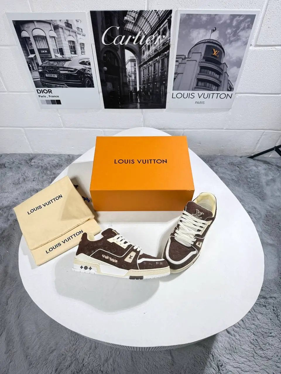 LVE TRAINER by Stock supplier