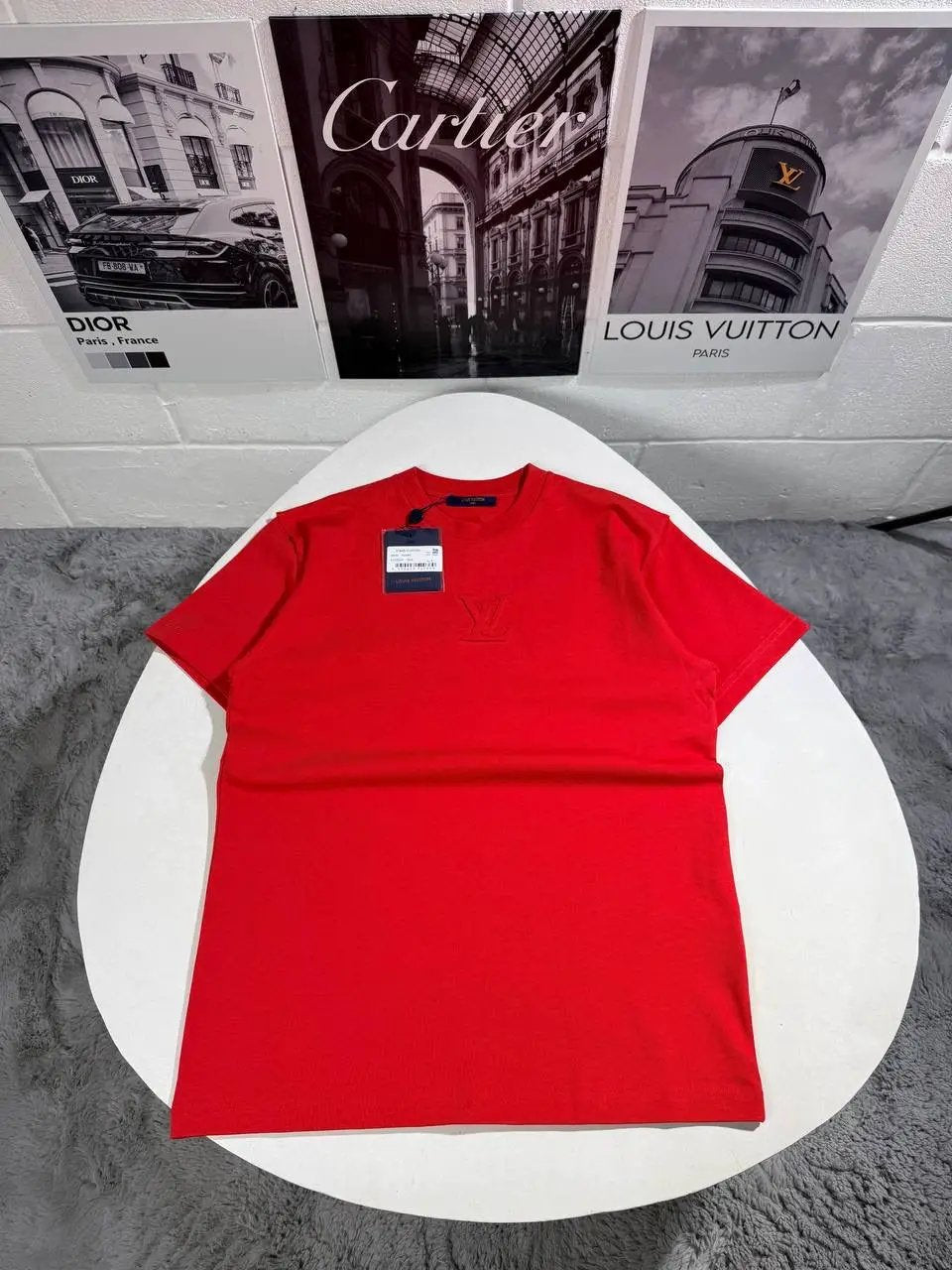 LVE LOGO TSHIRT RED by Stock supplier