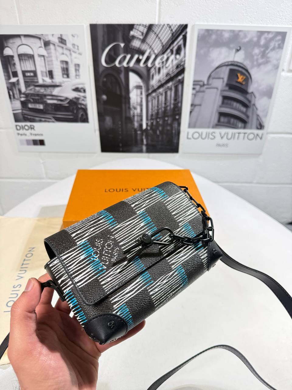 LVE DAMIER RUSH WEARABLE WALLET