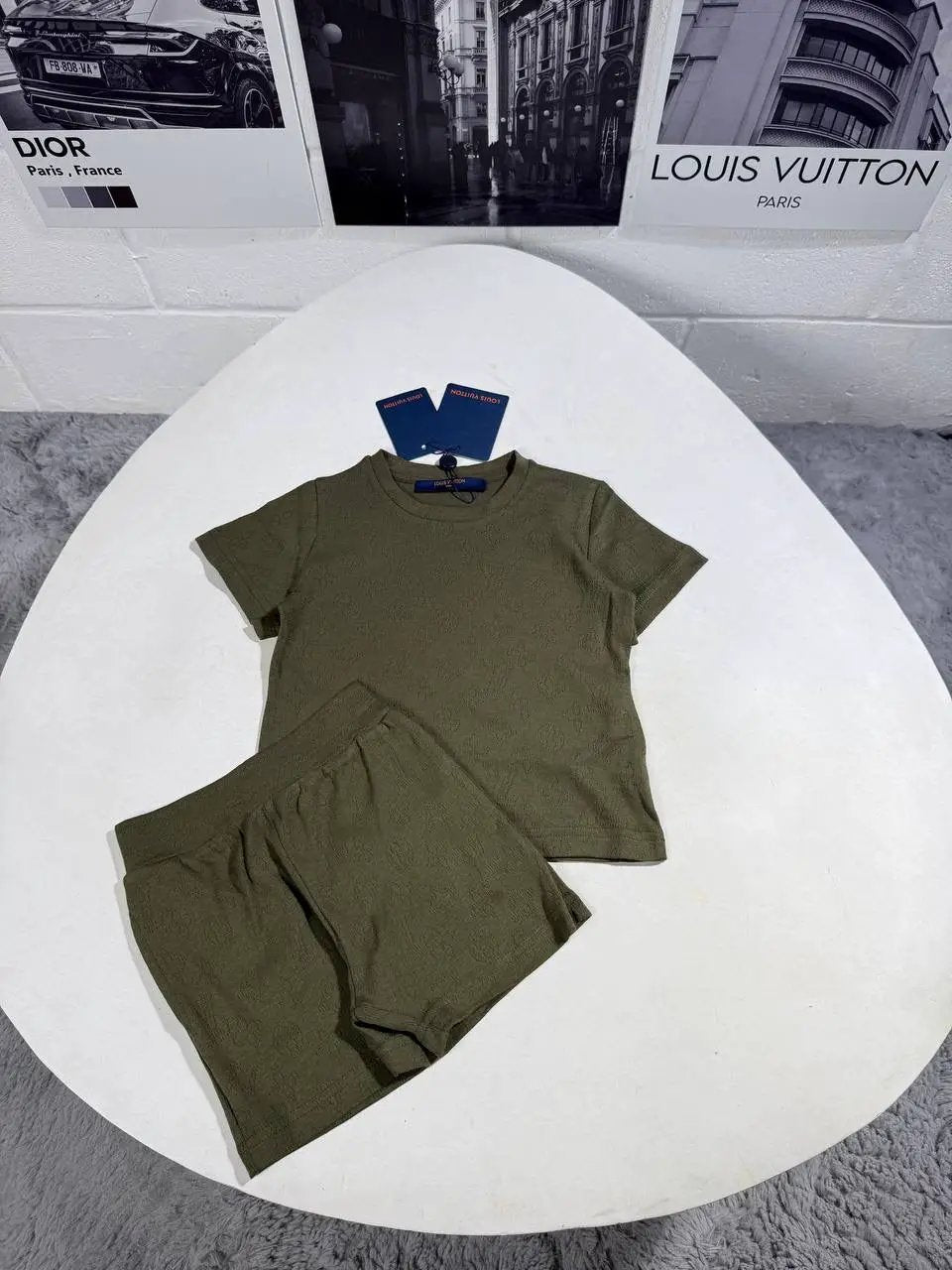 LVE KIDS SHORT SET by Stock supplier