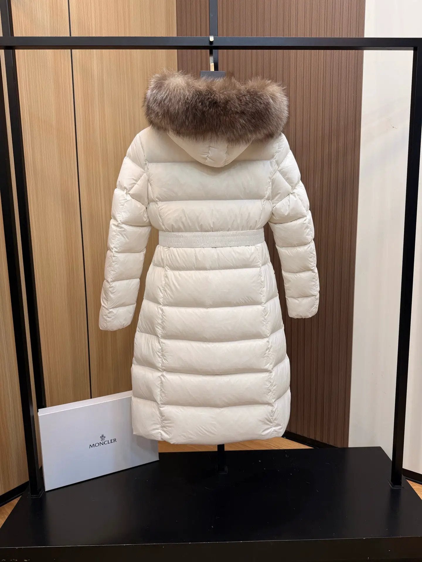 MNC LONG COAT LADIES (pre-order) by Stock supplier