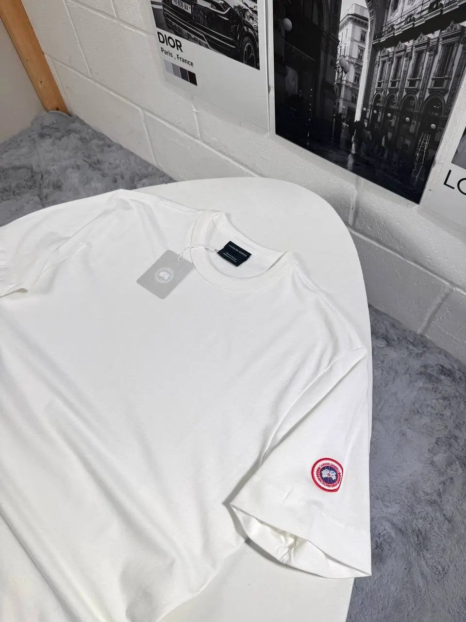 CG TEE RED BADGE by Stock supplier