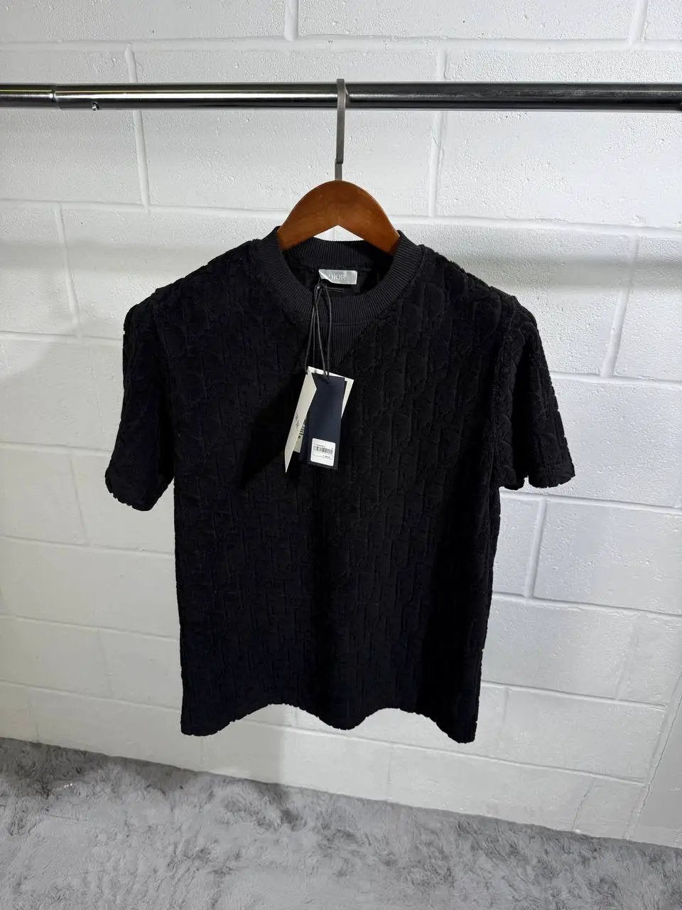 IOR TOWEL TEE BLACK Stock supplier