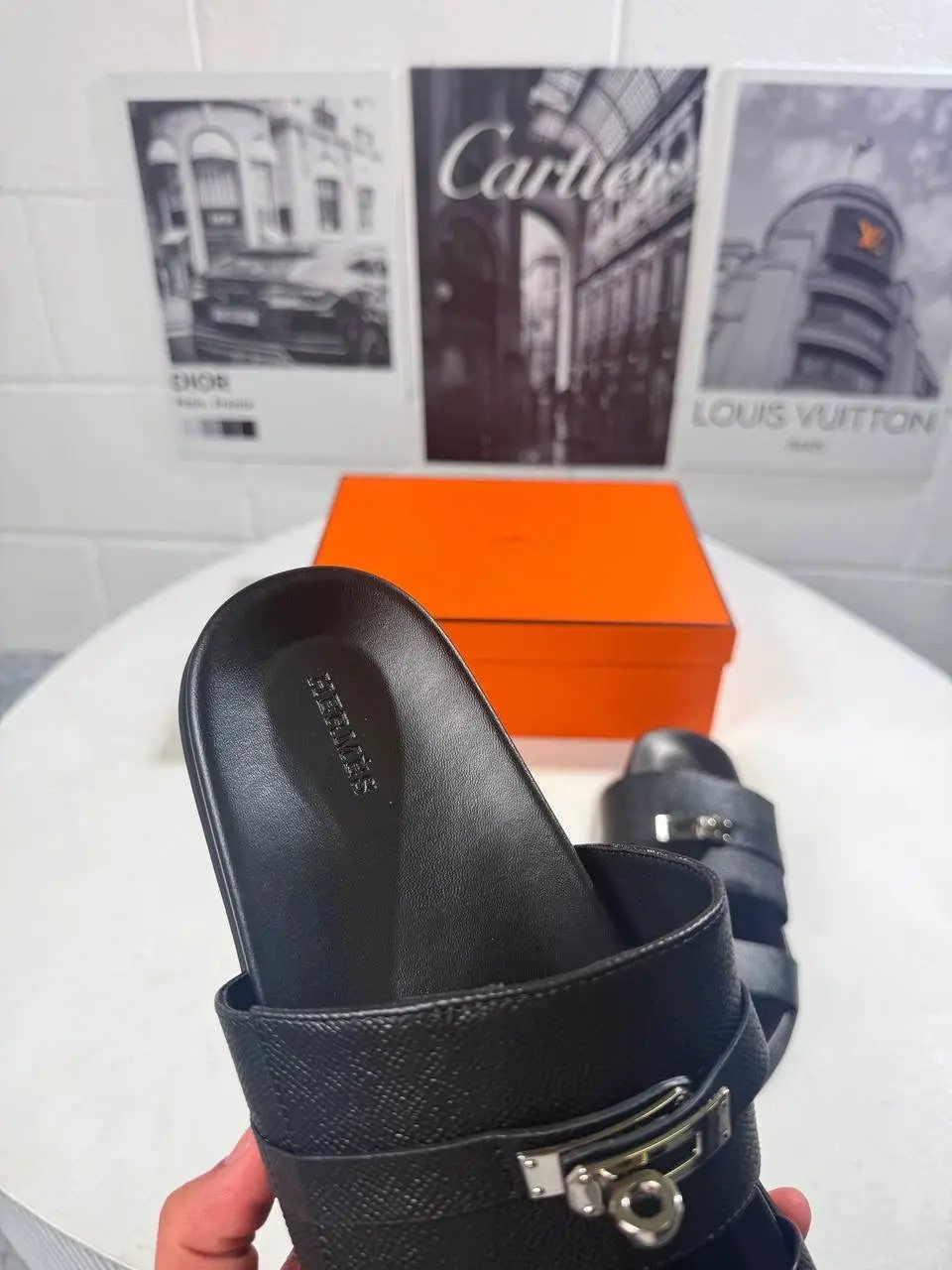 HEMS SLIDES MENS Stock supplier