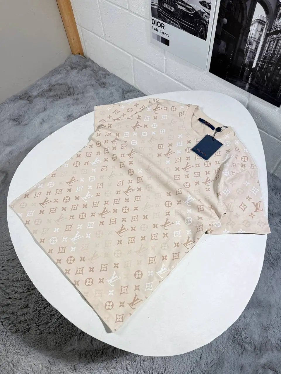 LVE MONOGRAM TSHIRT by Stock supplier