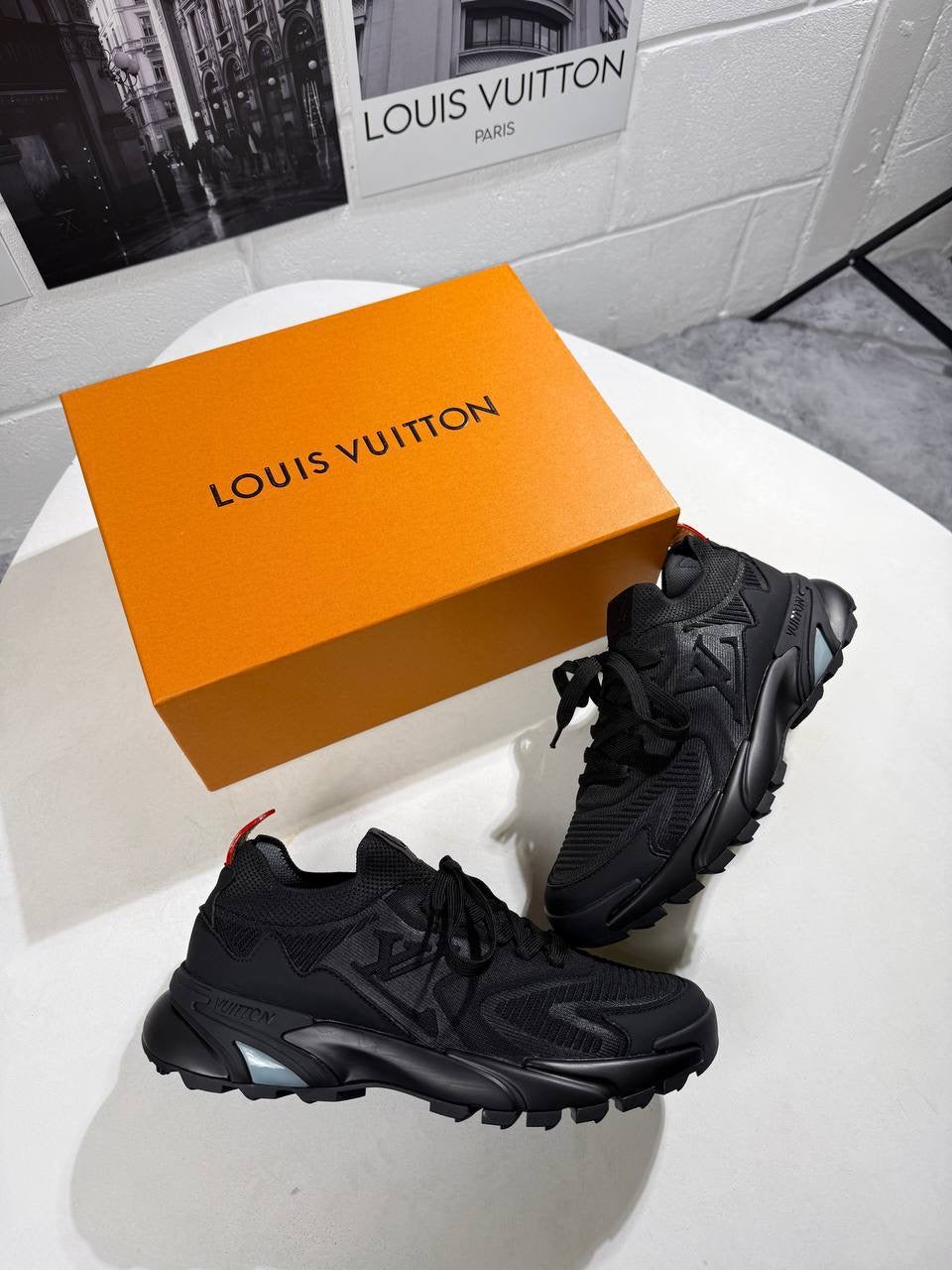 LVE TATIC FULL BLACK