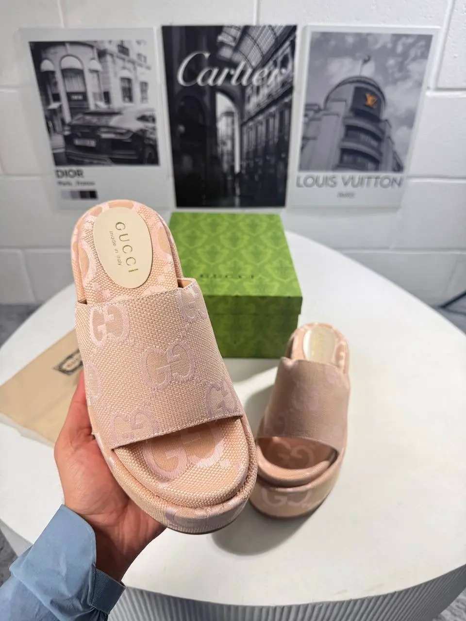 UCCI HEEL SLIDERS by Stock supplier