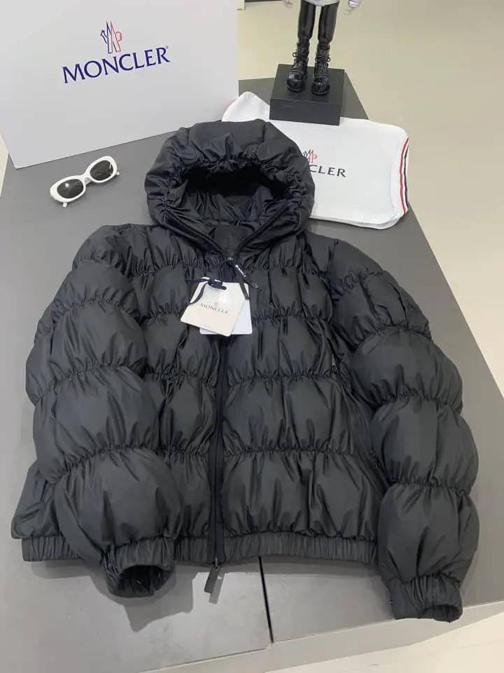 MNC PUFFER WOMEN (pre-order) by Stock supplier
