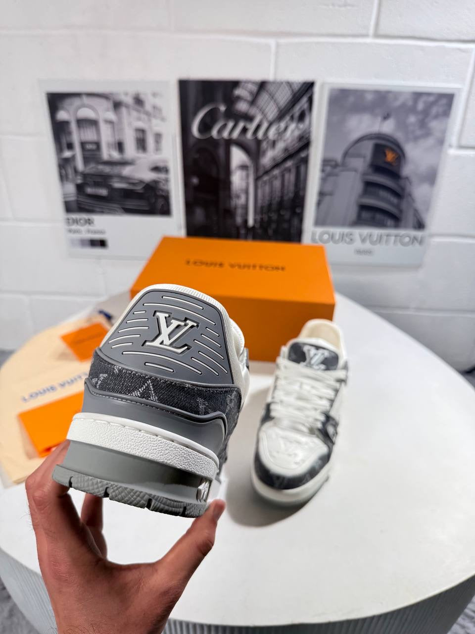 LVE TRAINERS WHITE & GREY