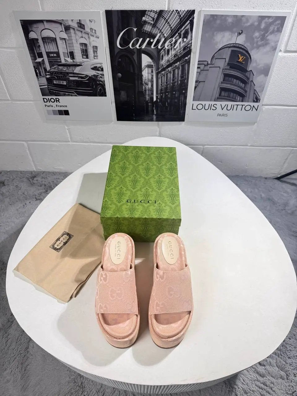 UCCI HEEL SLIDERS by Stock supplier