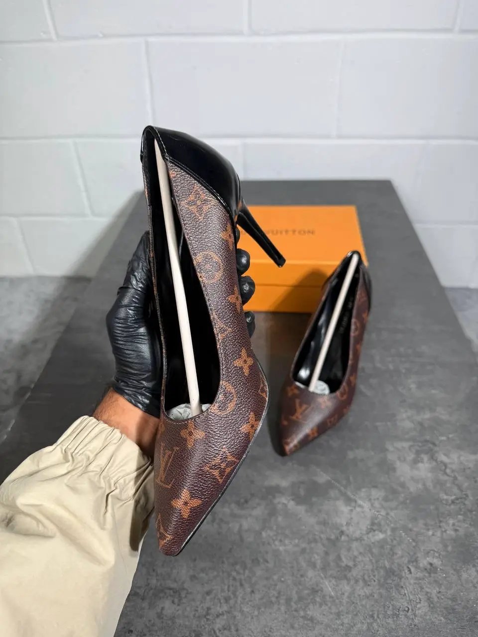 LVE MONOGRAM HEELS by Stock supplier