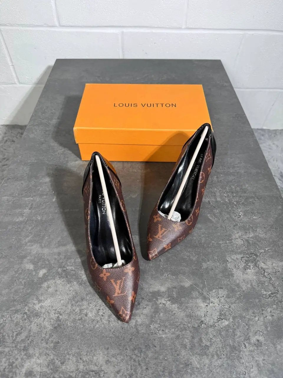 LVE MONOGRAM HEELS by Stock supplier