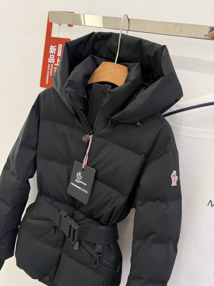 MNC FRAGMENT WOMEN pre order