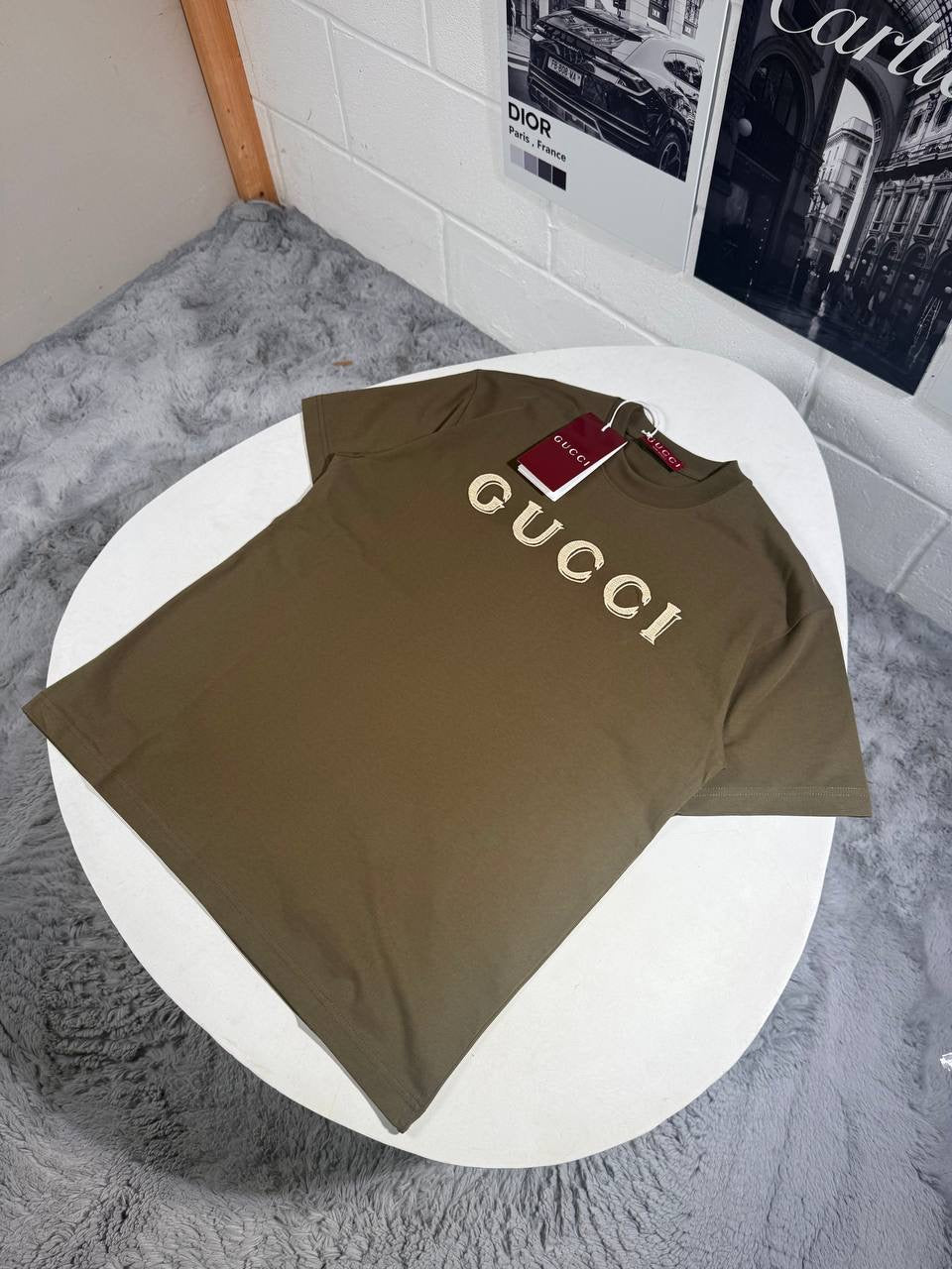 UCCI EMBROIDERY TSHIRT
