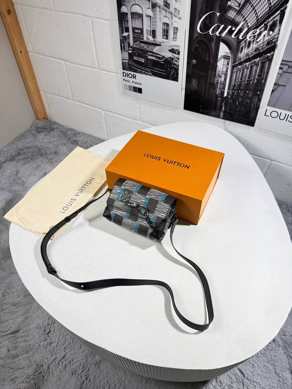LVE DAMIER RUSH WEARABLE WALLET