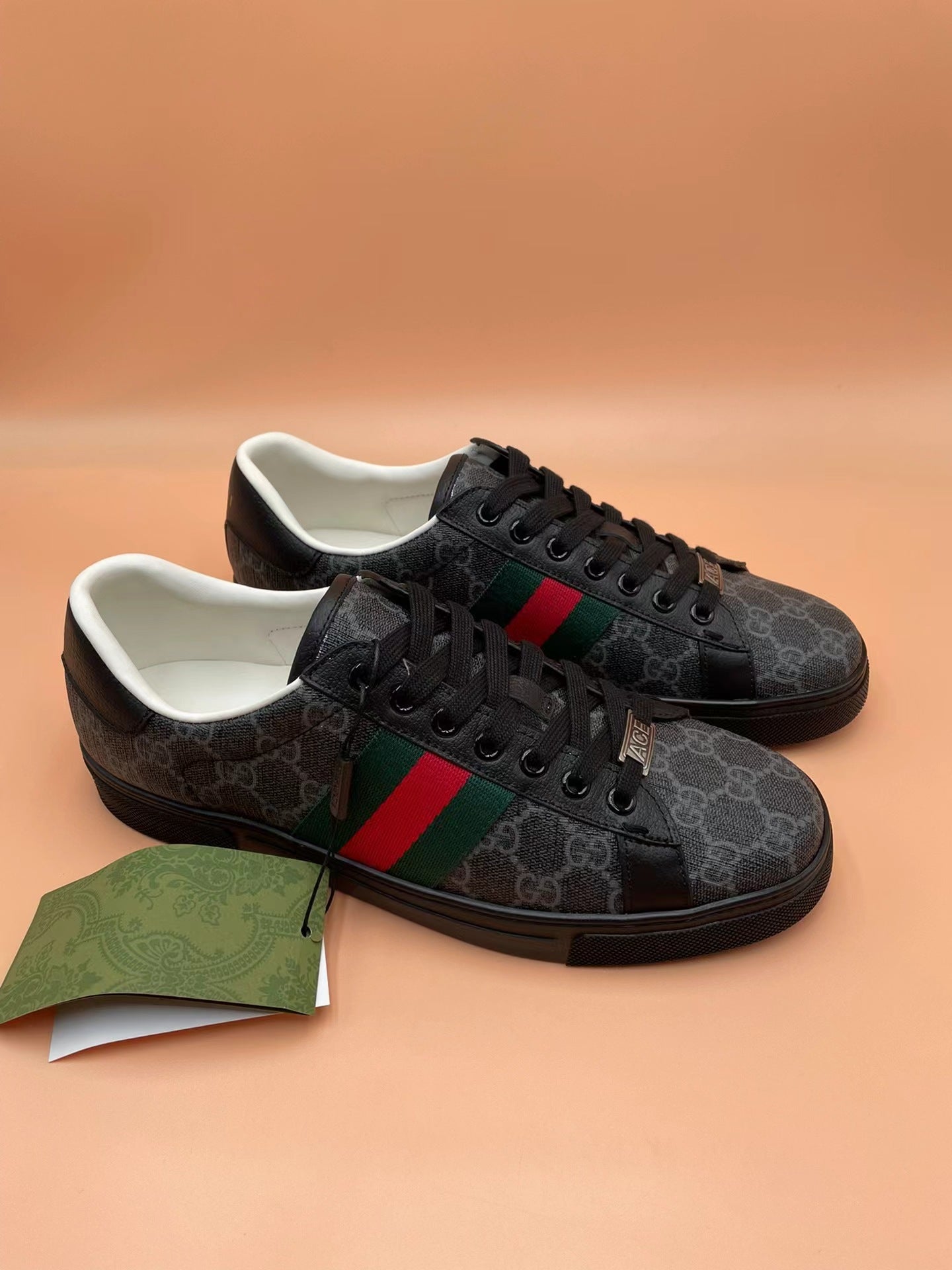 UCCI SNEAKERS BLACK (pre-order)