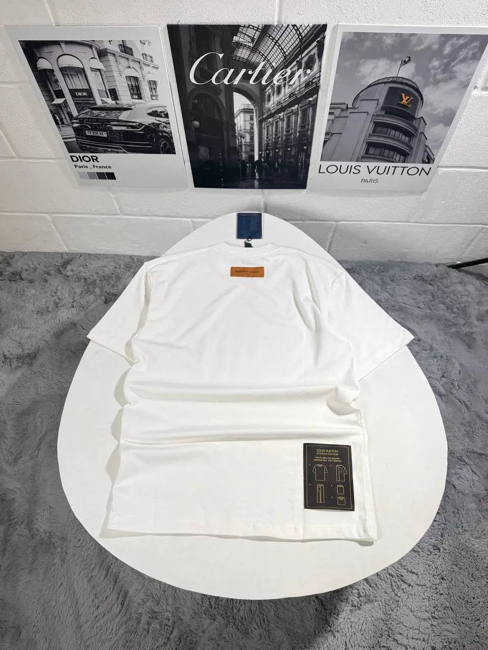 LVE INSIDE OUT TSHIRT by Stock supplier