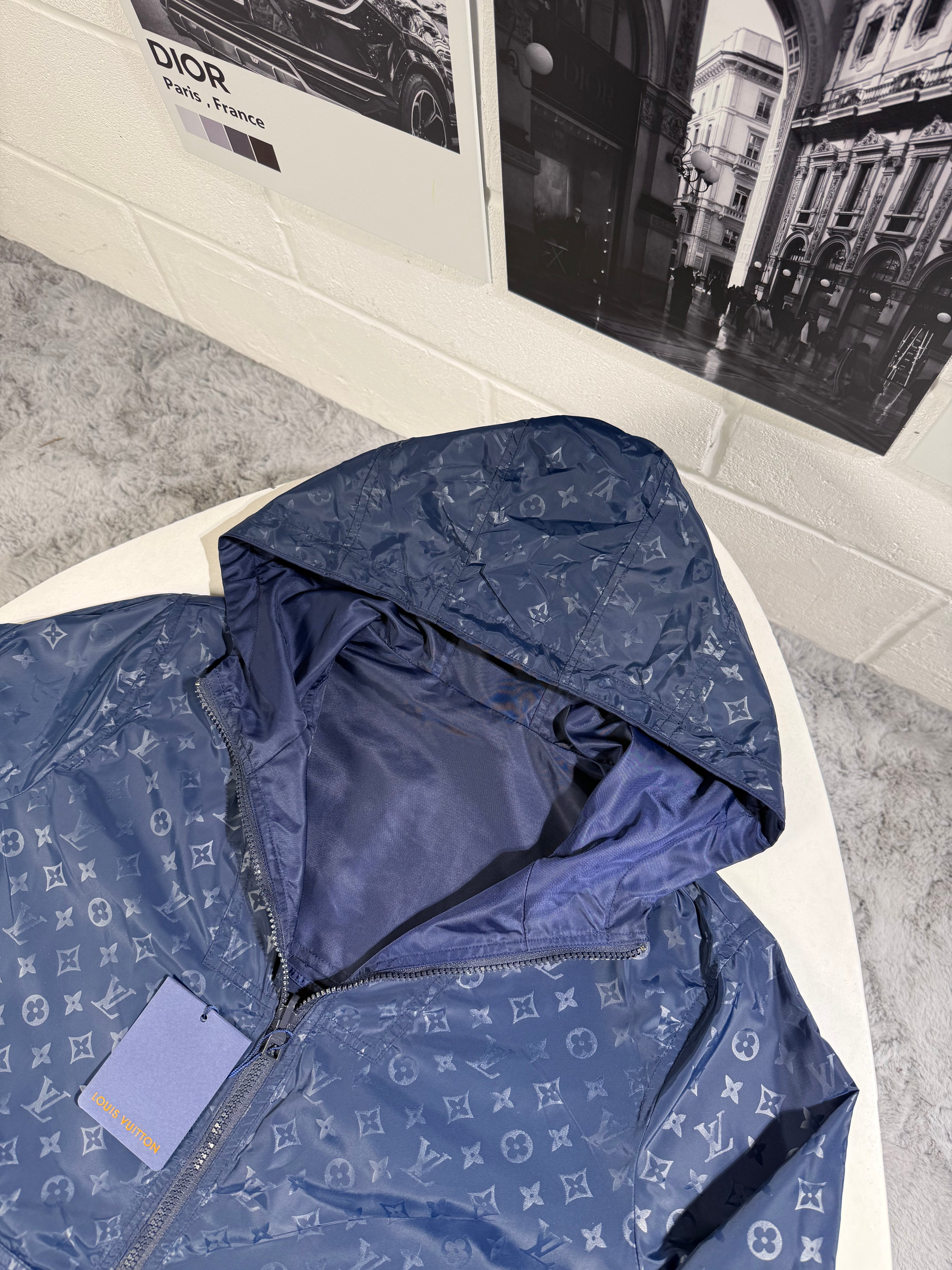 LVE REVERSIBLE WINDBREAKER 2IN ONE
