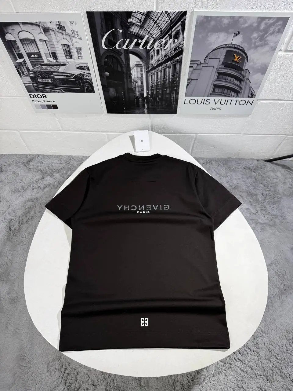 GVNCY REVERSE LOGO TEE by Stock supplier