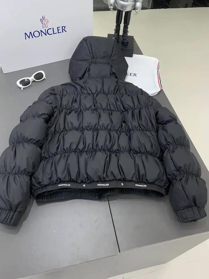 MNC PUFFER WOMEN (pre-order) by Stock supplier