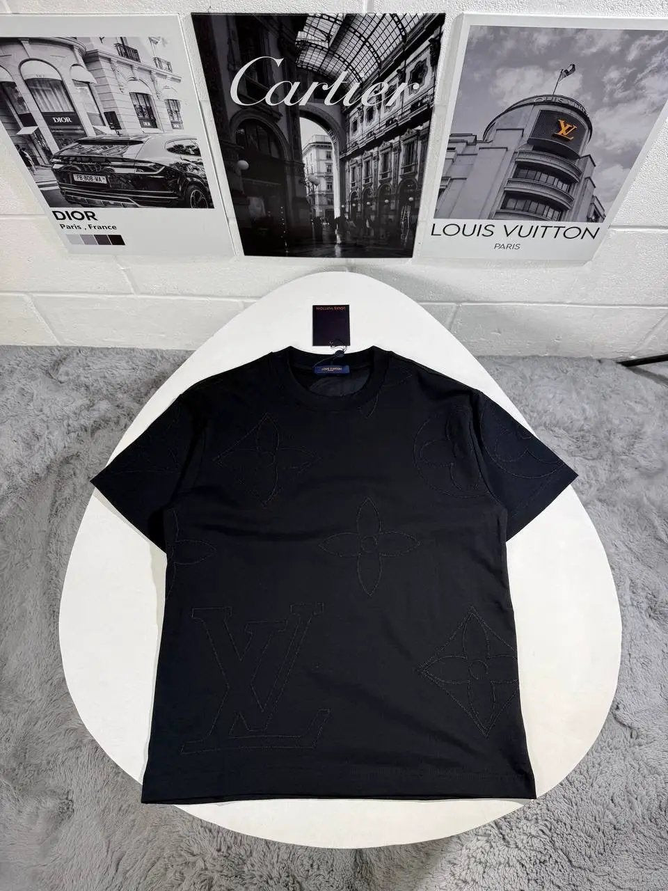 LVE MONOGRAM TSHIRT by Stock supplier