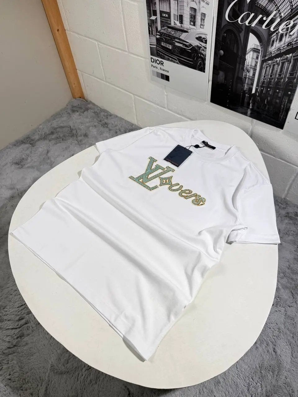 LVE SIGNATURE TSHIRT by Stock supplier