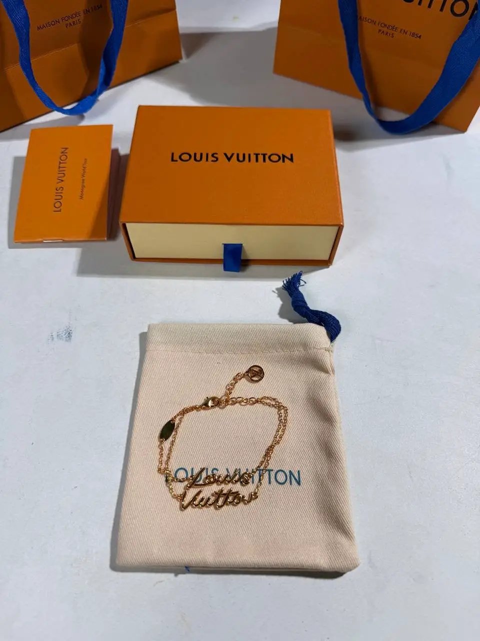 LVE SCRIPT BRACELET by Stock supplier