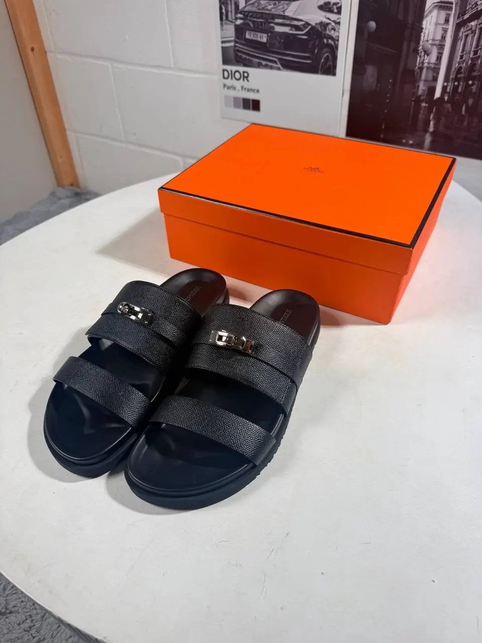 HEMS SLIDES MENS Stock supplier