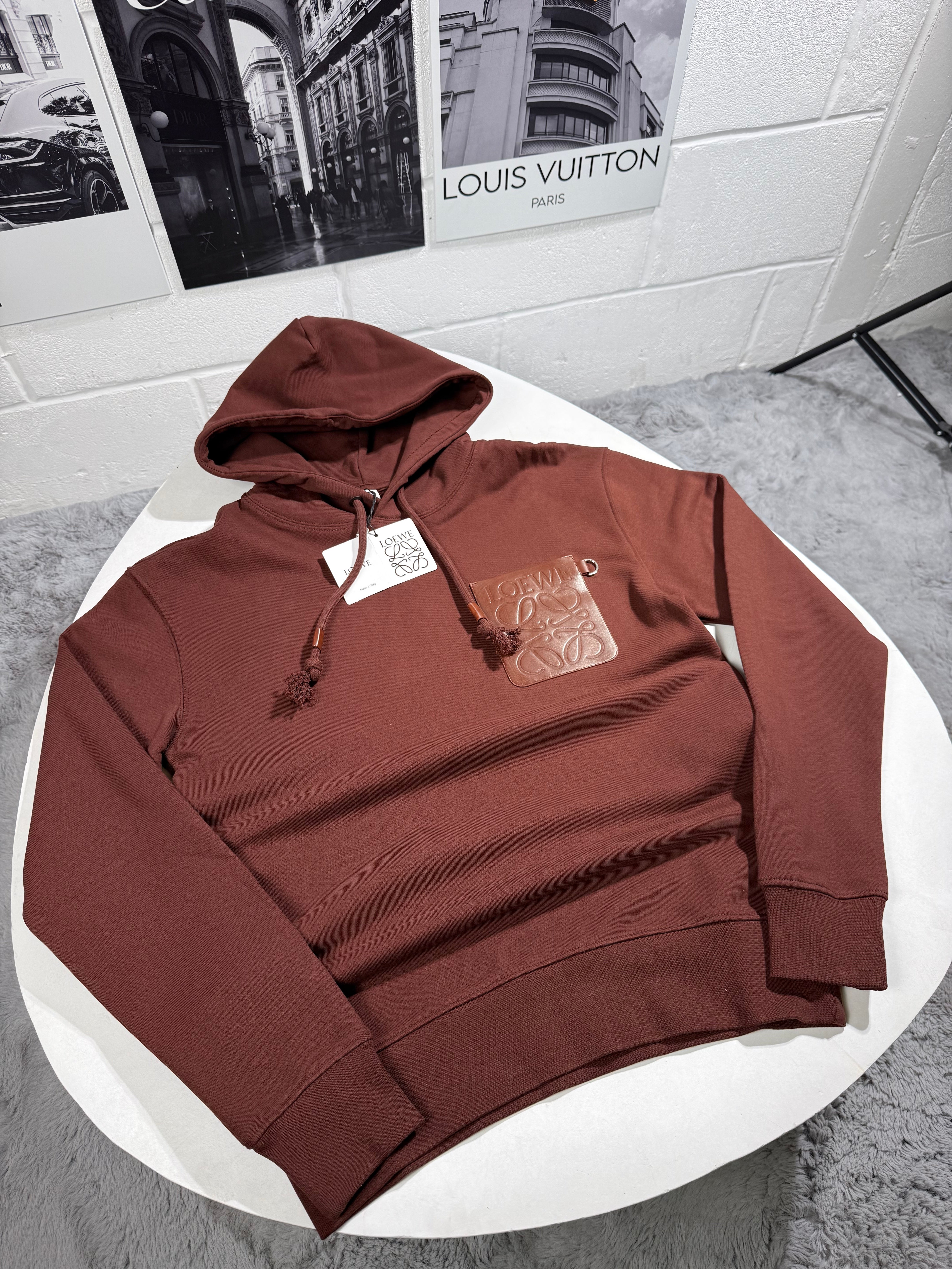 LOW PATCH POCKET HOODIE by Stock supplier