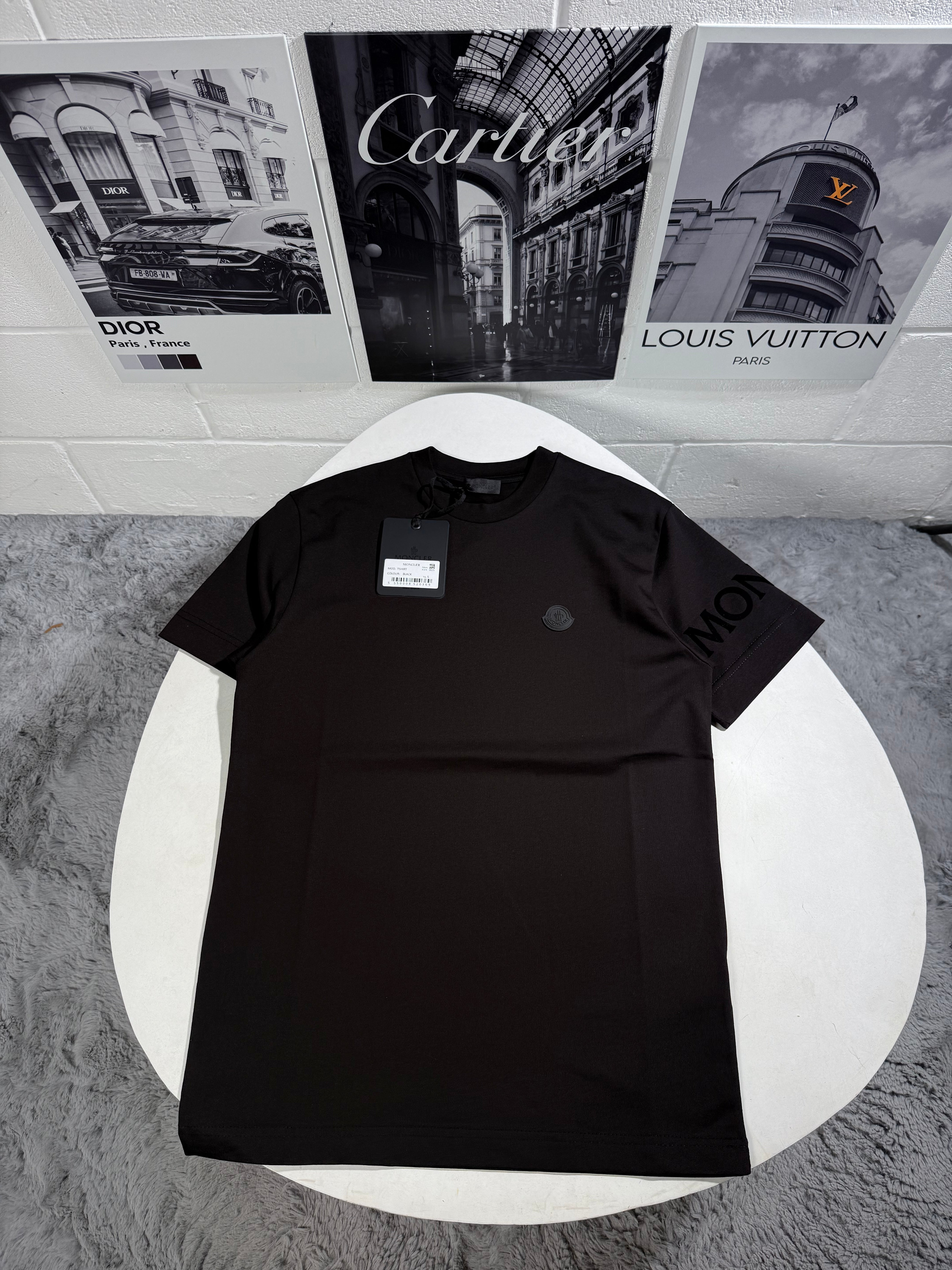 MNCLR ARM LOGO TSHIRT
