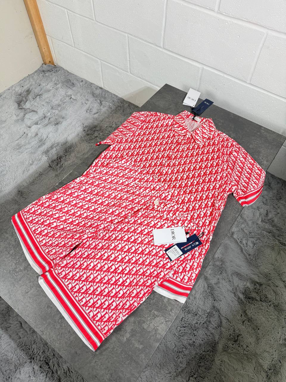 IOR SET RED by Stock supplier