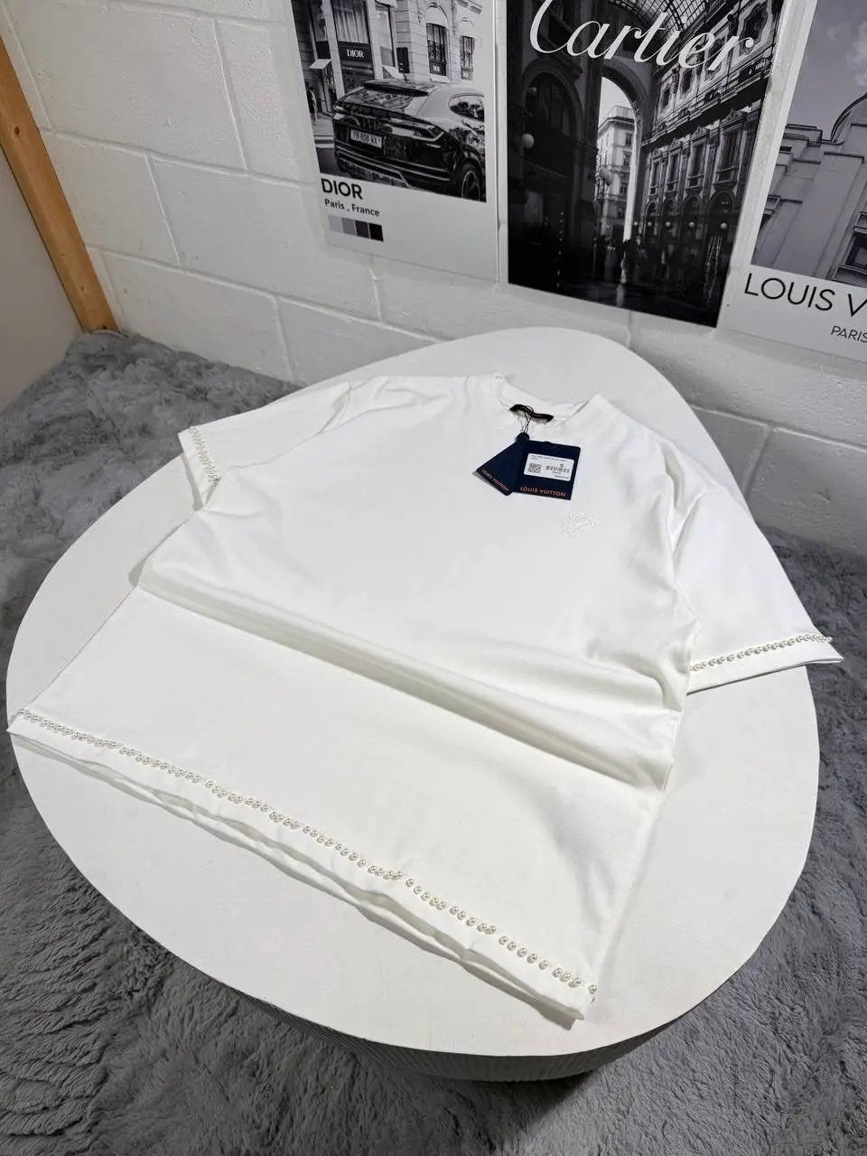 LVE PEARL TSHIRT by Stock supplier