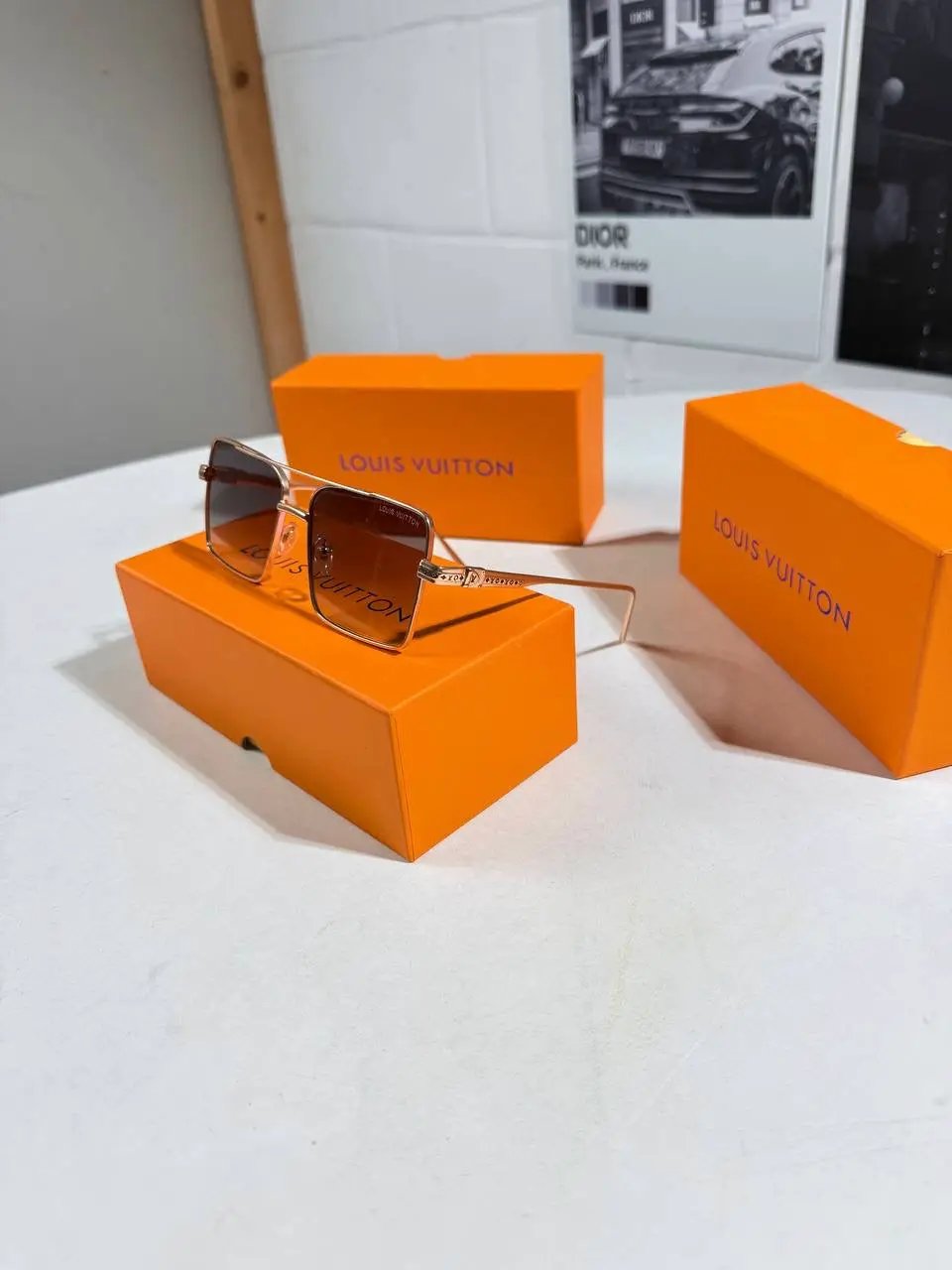 LVE METAL SUNGLASSES by Stock supplier