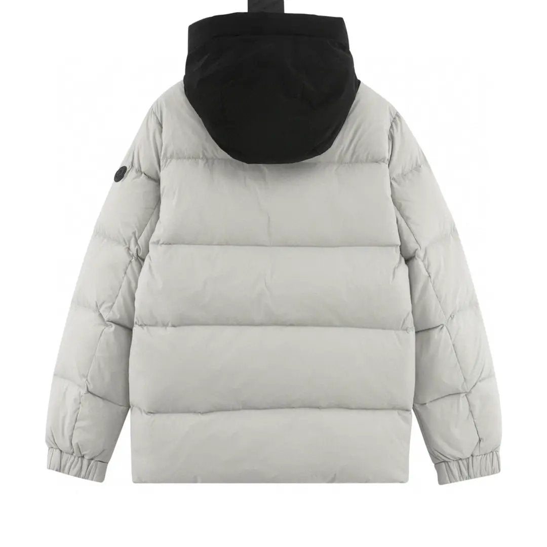 MNCLR MADEIRA (pre-order) by Stock supplier