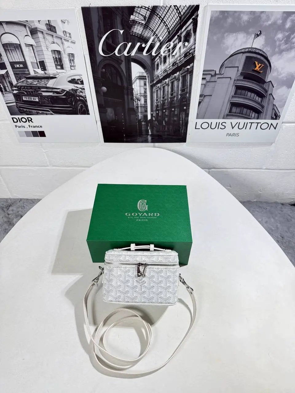 GO MUSE VANITY BAG by Stock supplier