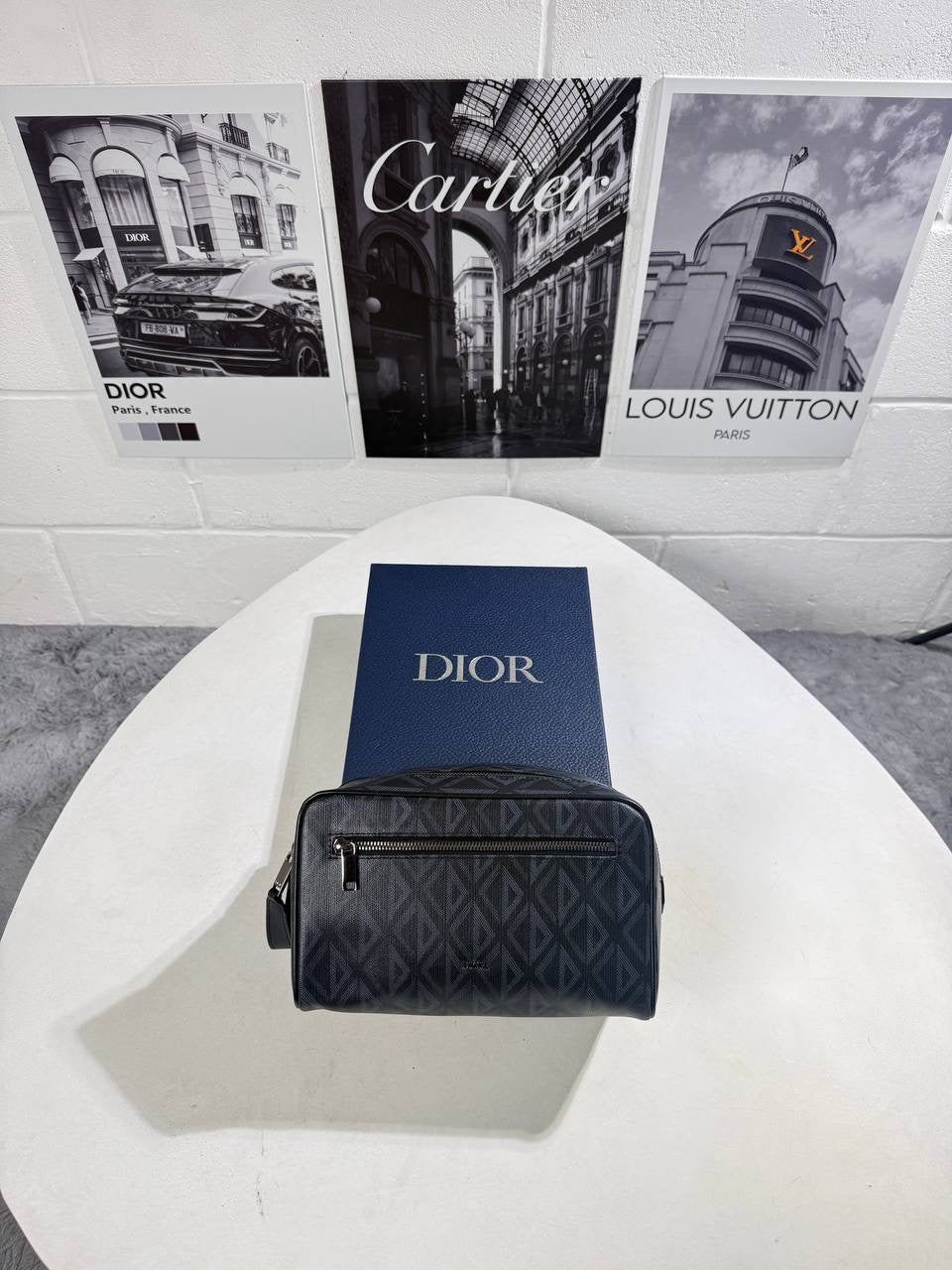 DIOR MASSENGER BAG
