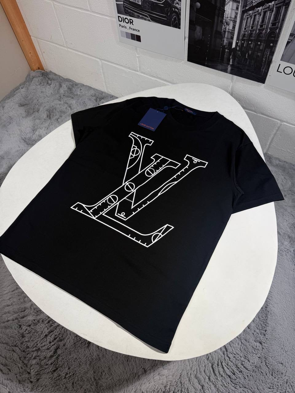 LVE LOGO PRINT TSHIRT