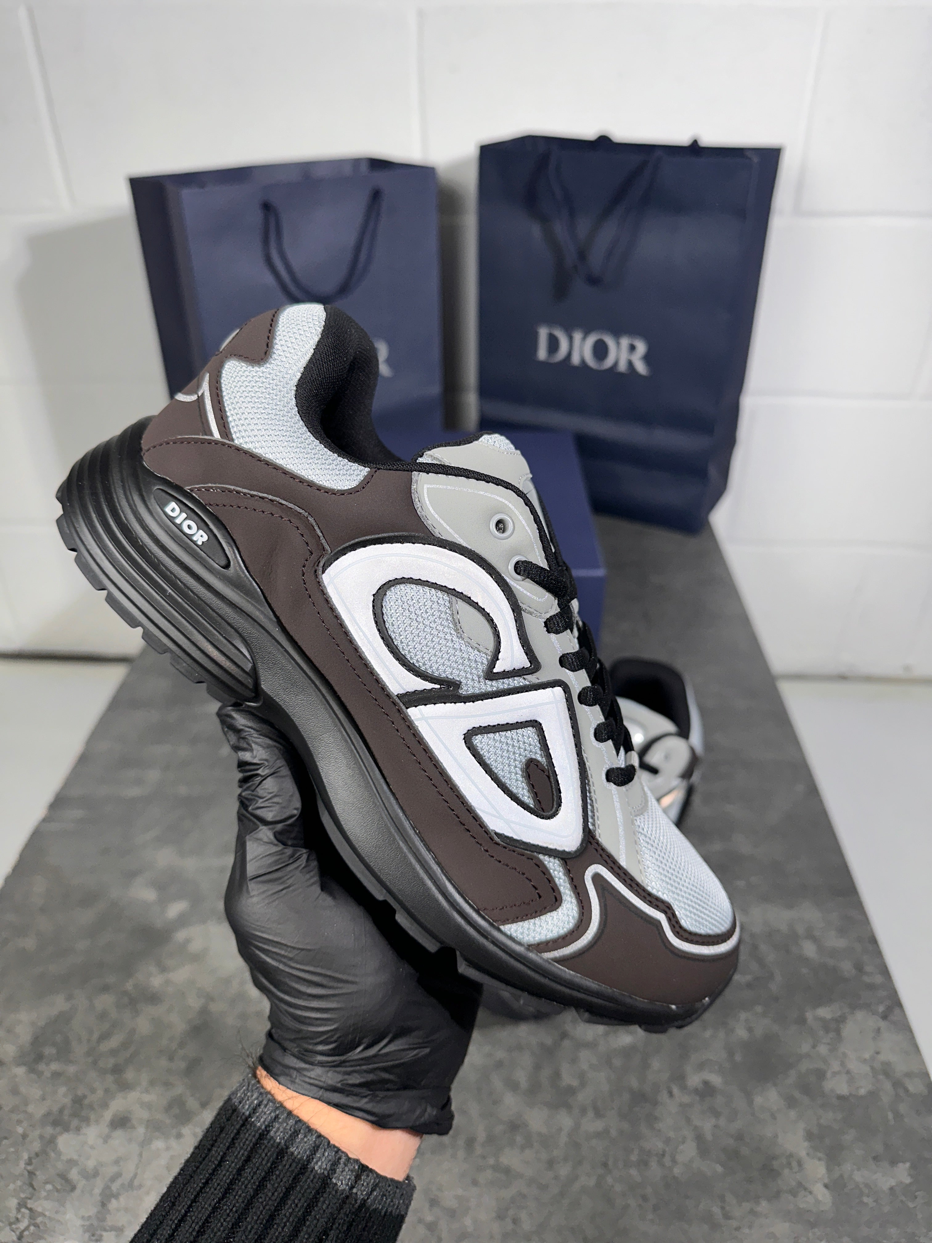 B30 marron et gris