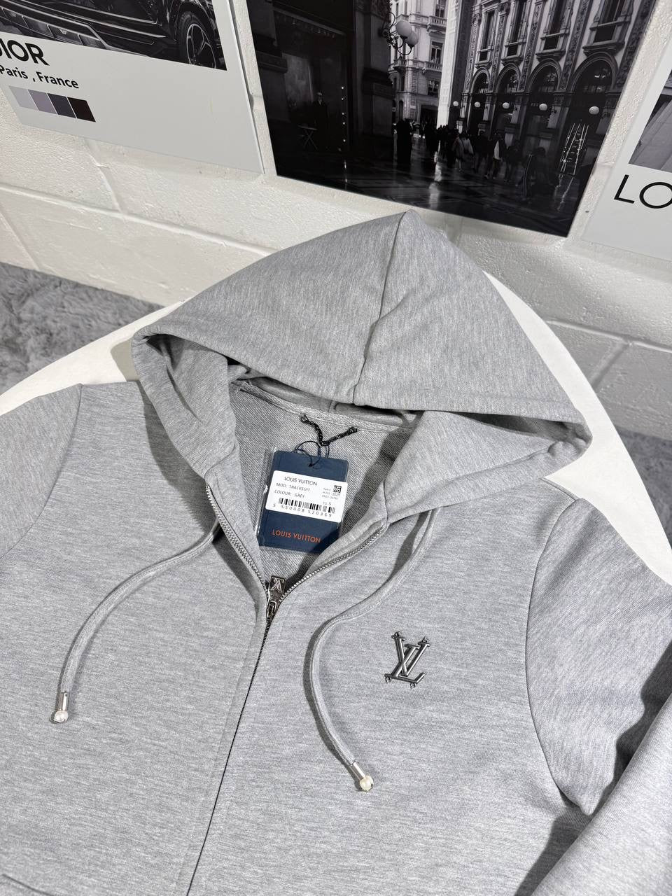 LVE METAL LOGO TRACKSUIT