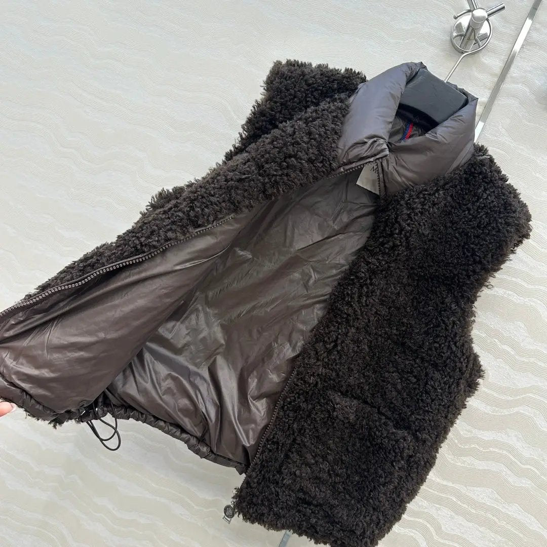 MNCLR GILET WOMEN (pre-order) by Stock supplier
